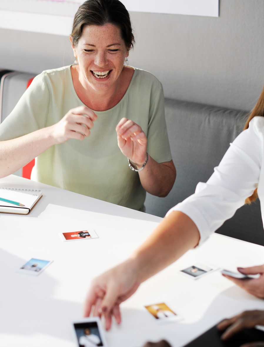 Geschäftsfrau bei einem Workshop von TLT Consulting